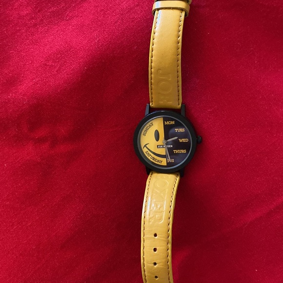 Great Rare Find  Iconic Joe Boxer TGIF ‘95 Watch. Mint in Box. Unique Gift 🎁 ❣️ - Picture 2 of 4